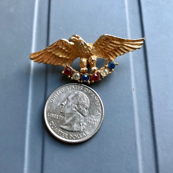 Vintage Eagle Brooch - Picture 3 of 3
